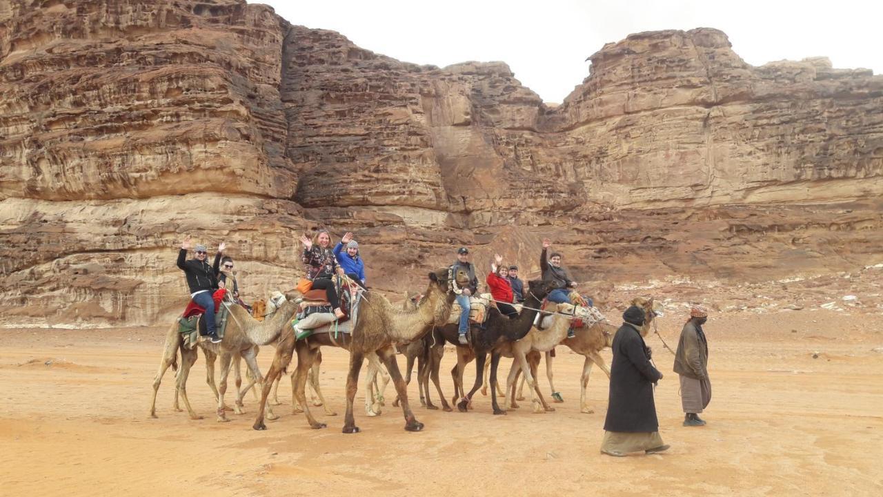 Wadi Rum Desert Secret Camp Вади-Рам Экстерьер фото